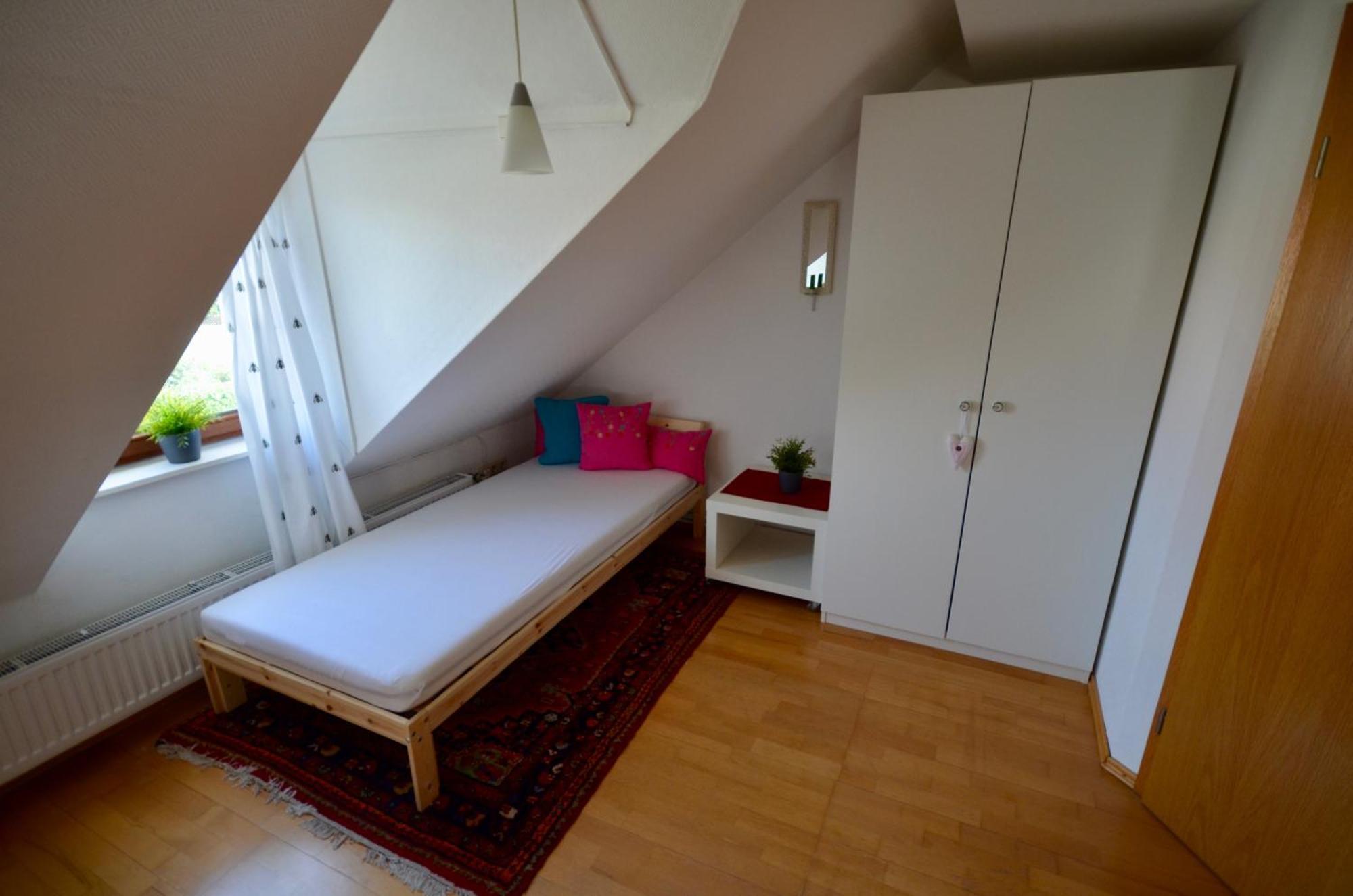 Dachgeschosswohnung هانوفر المظهر الخارجي الصورة